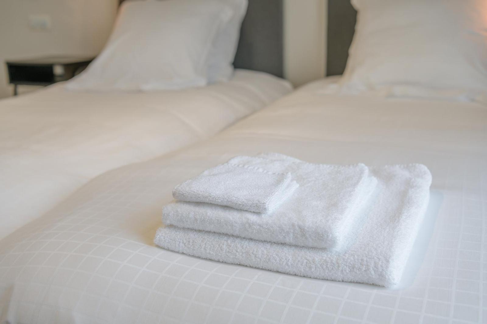 De Vesten Comfort Lodge Laakdal エクステリア 写真